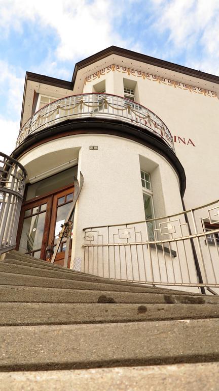Hotel Alpina Davos Luaran gambar